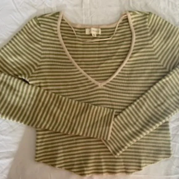 PacSun Tops Pacsun La Hearts Green White Ribbed Striped Crop